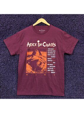 Alice In Chains Dirt Tracklist  T-Shirt Size Medium